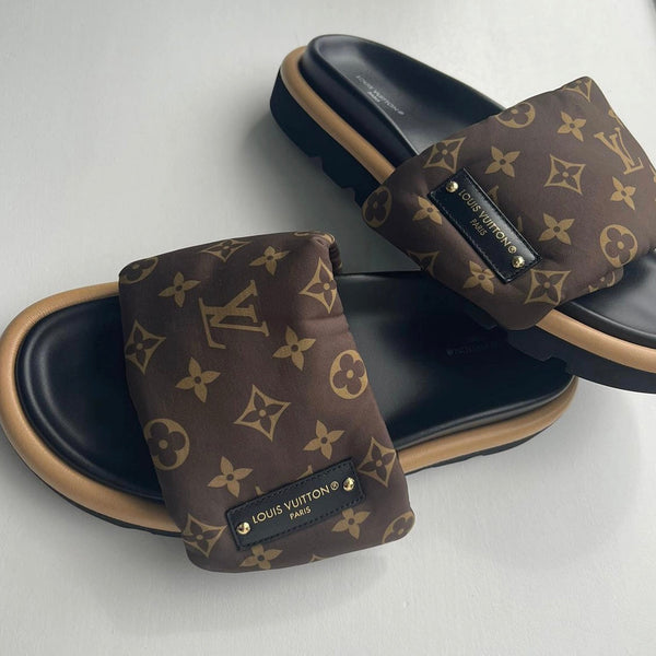 Louis Vuitton Pool Pillow Flat Comfort Mules (New Season)