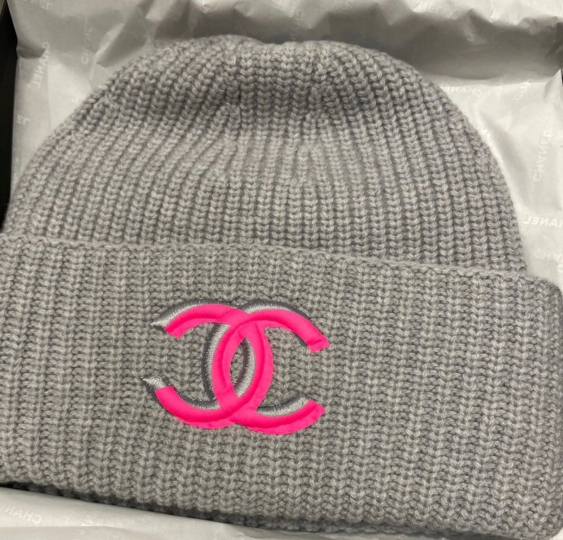 Chanel CC Logo Beanie Hat (Light Grey & Pink)