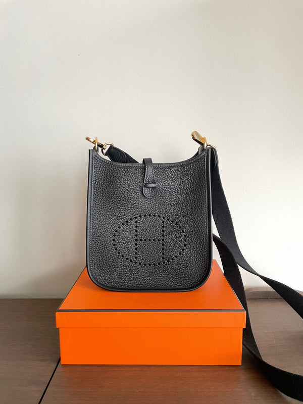 Hermès Mini Evelyne 16 Leather Bag Black Clemence Gold Hardware