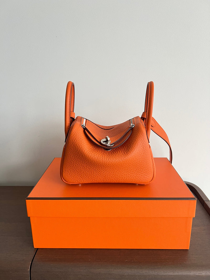 Hermès Mini Lindy Orange Clemence PHW
