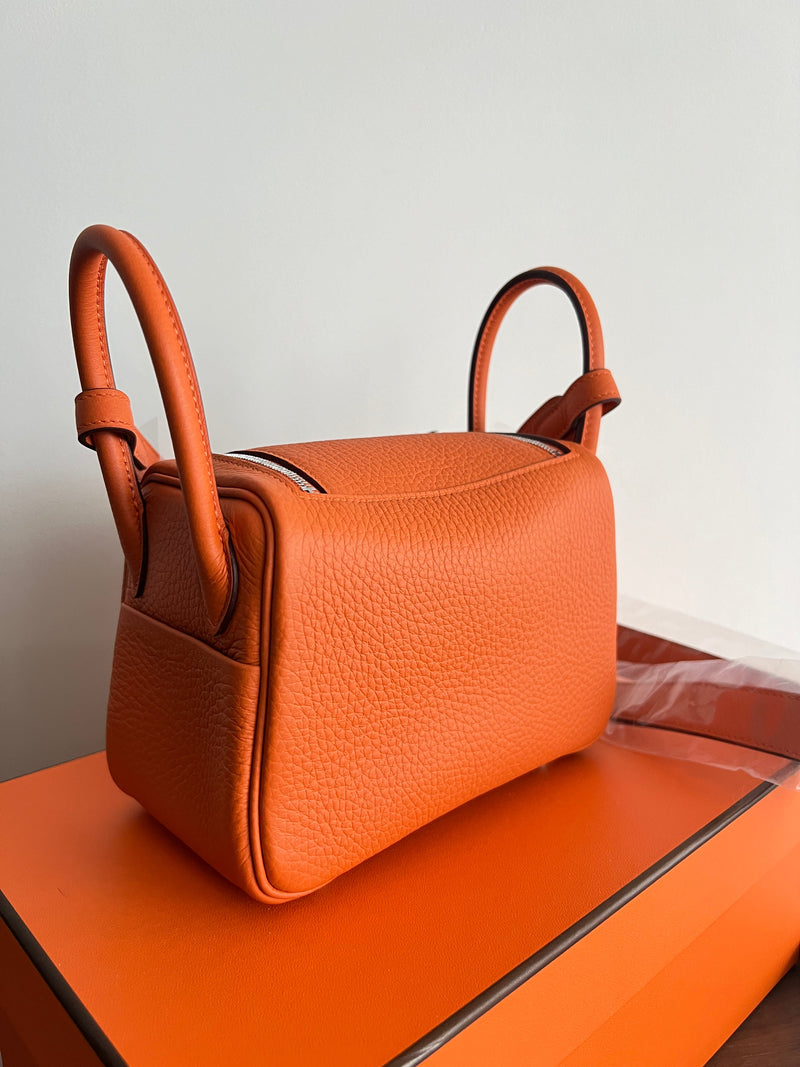 Hermès Mini Lindy Orange Clemence PHW
