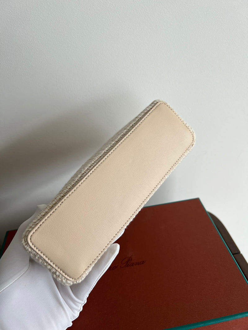Loro Piana Extra Pocket Pouch L19 (Natural / Lotus Root)