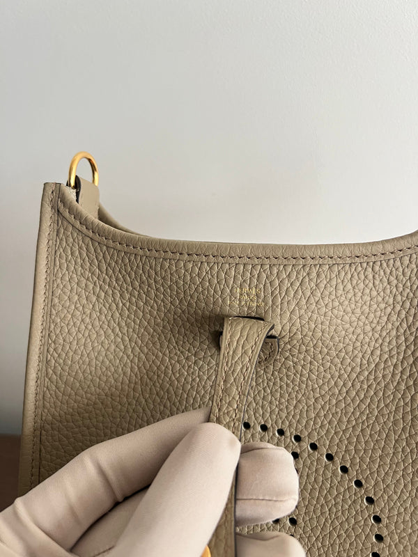Hermès Mini Evelyne 16 Beige Marfa Clemence GHW