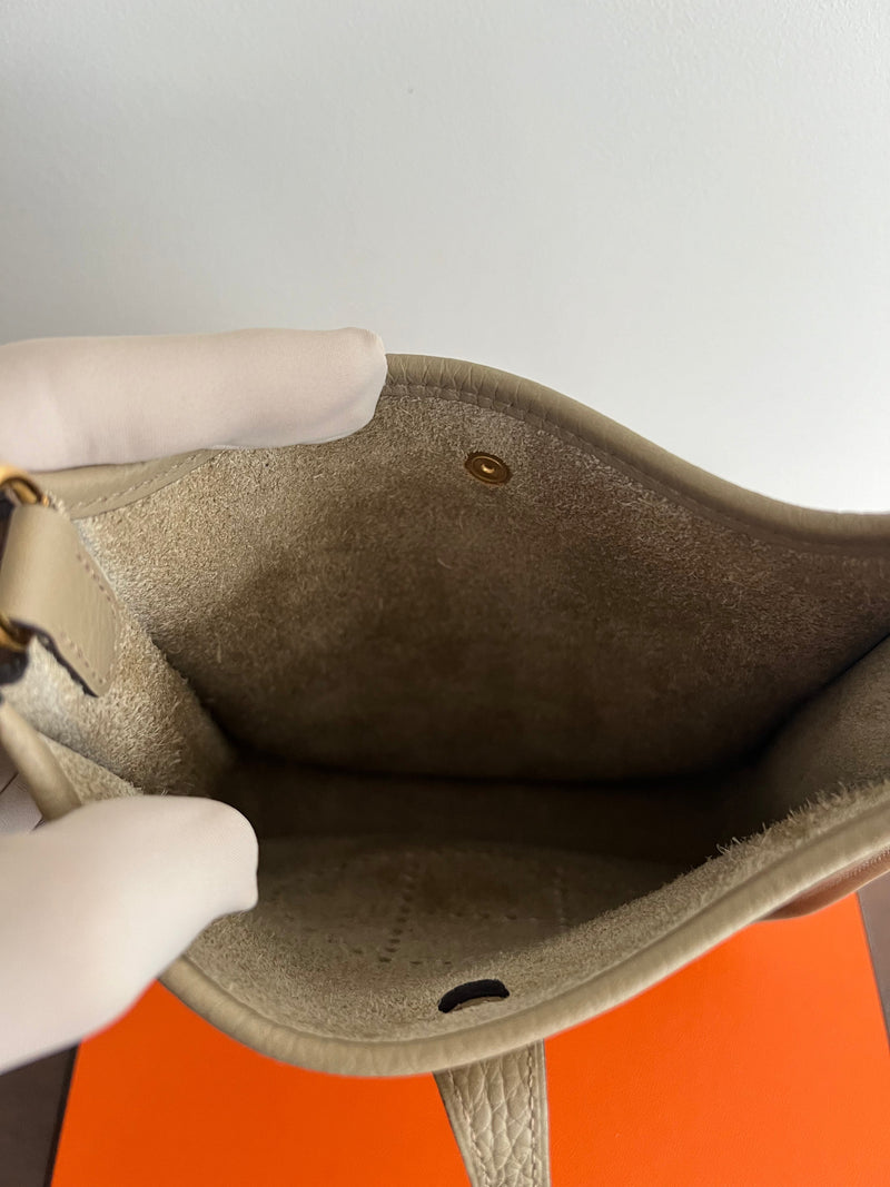 Hermès Mini Evelyne 16 Beige Marfa Clemence GHW