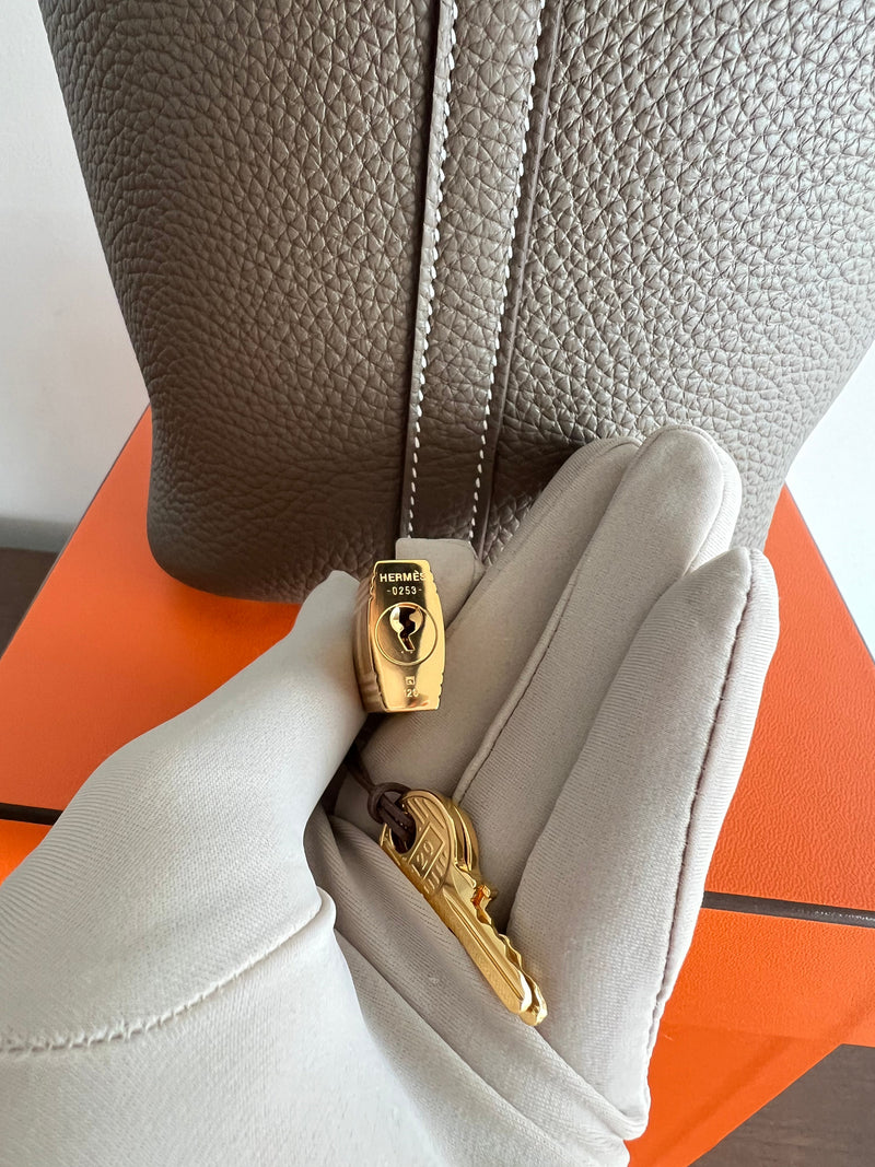 Hermès Picotin 18cm Etoupe Clemence GHW