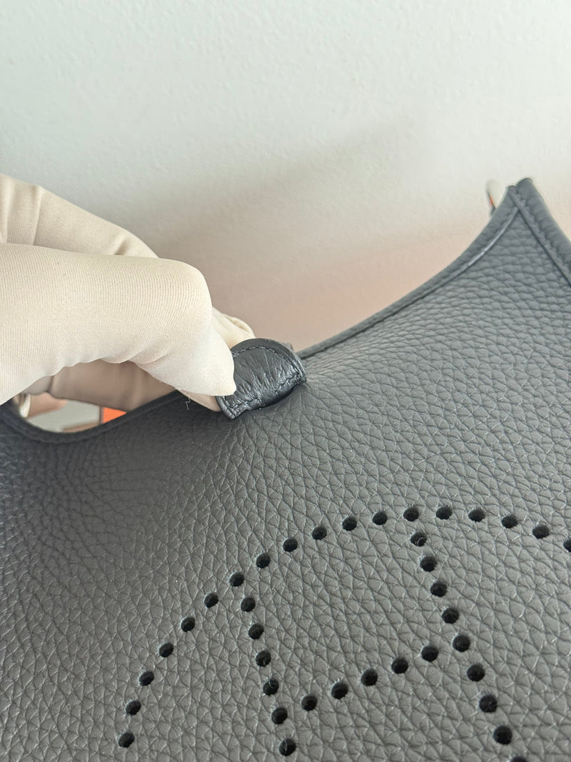 Hermès Mini Evelyne 16 Leather Bag Black Clemence Palladium Hardware