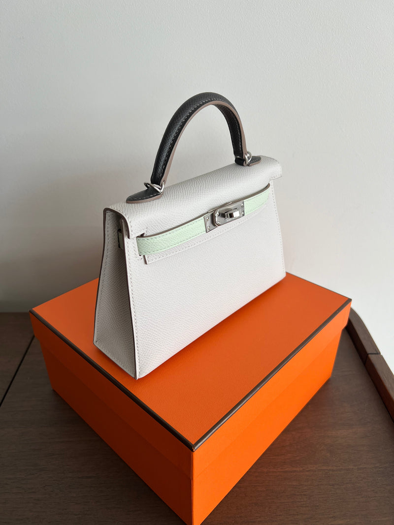 Hermès Mini Kelly 20 Gris Pale / Vert Fizz / Graphite Epsom PHW