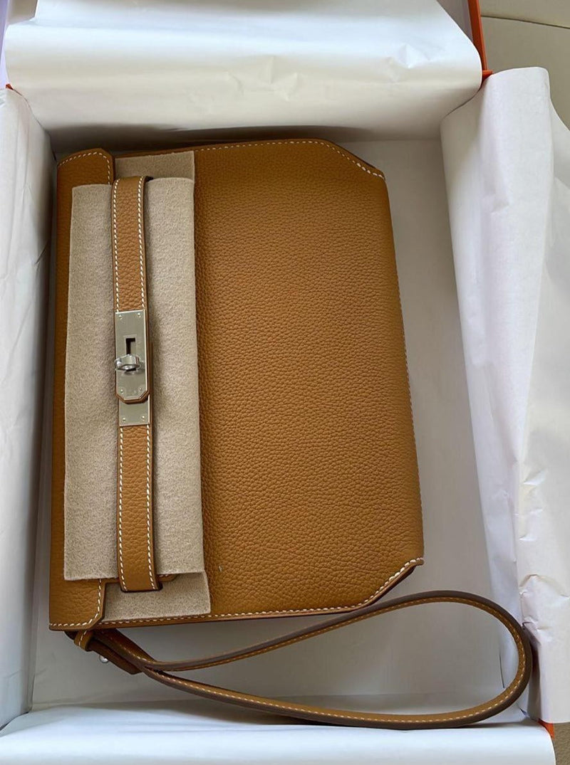 Hermès Kelly Depeches 25 Togo Natural Sable Palladium Hardware