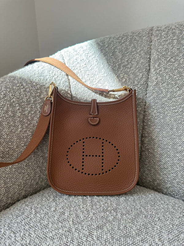 Hermès Mini Evelyne 16 Leather Bag Clemence Gold GHW