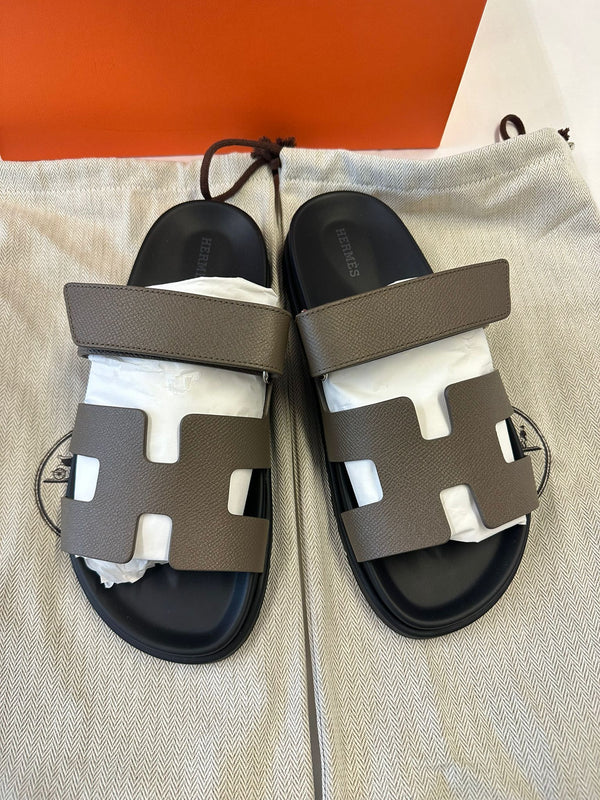 Hermès Chypre Sandals Epsom (Étoupe)