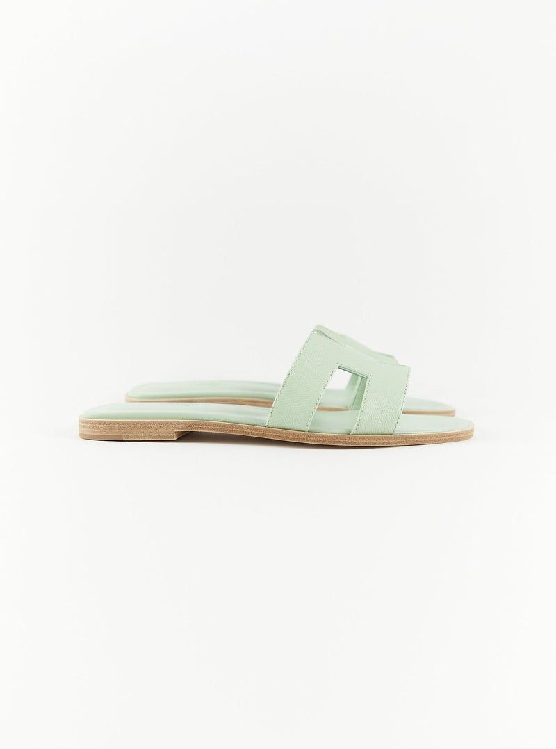 Hermès Oran Sandals (Vert Jade)