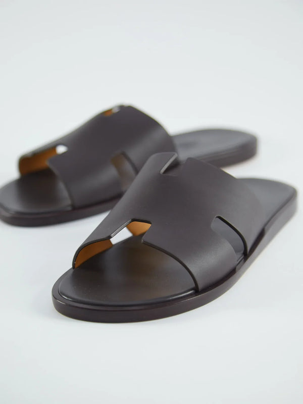 Hermès Izmir Sandals (Moka)