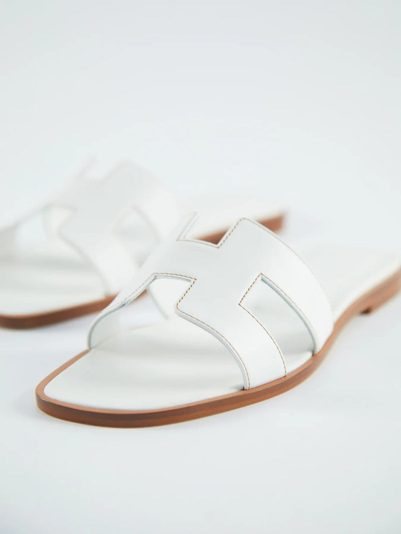Hermès Oran Sandals (White)