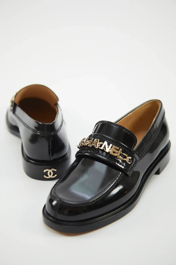 Chanel Shiny Patent Calfskin Loafers GHW (Black)